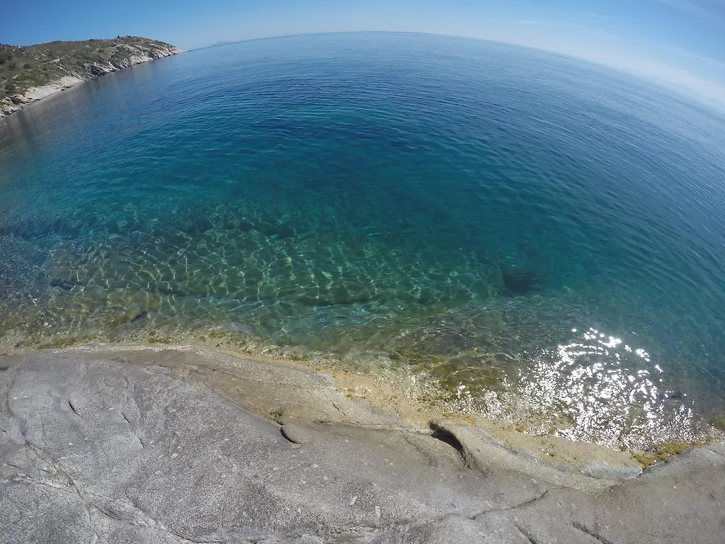 Un Salto Nel Blu Villa Chiessi 0*,