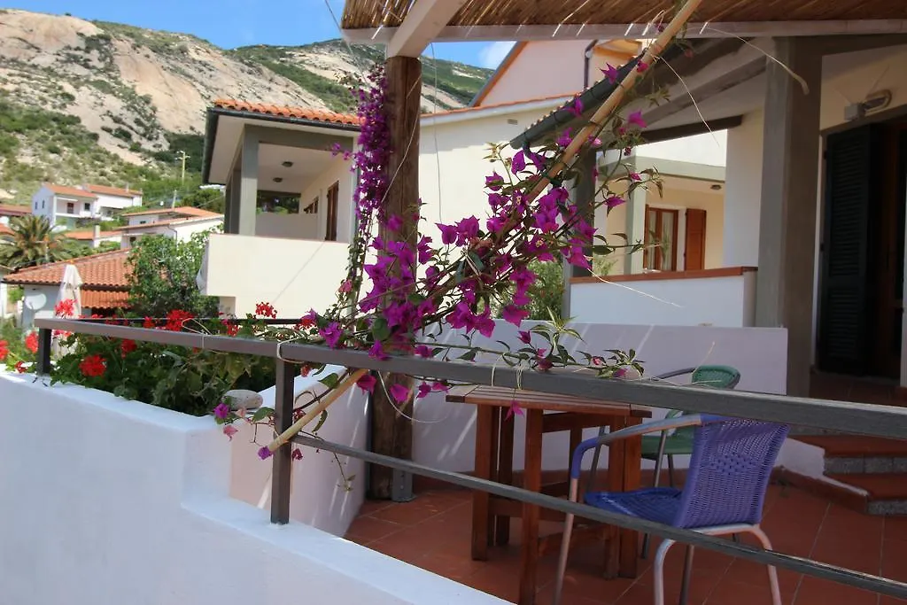 Un Salto Nel Blu Villa Chiessi Holiday home