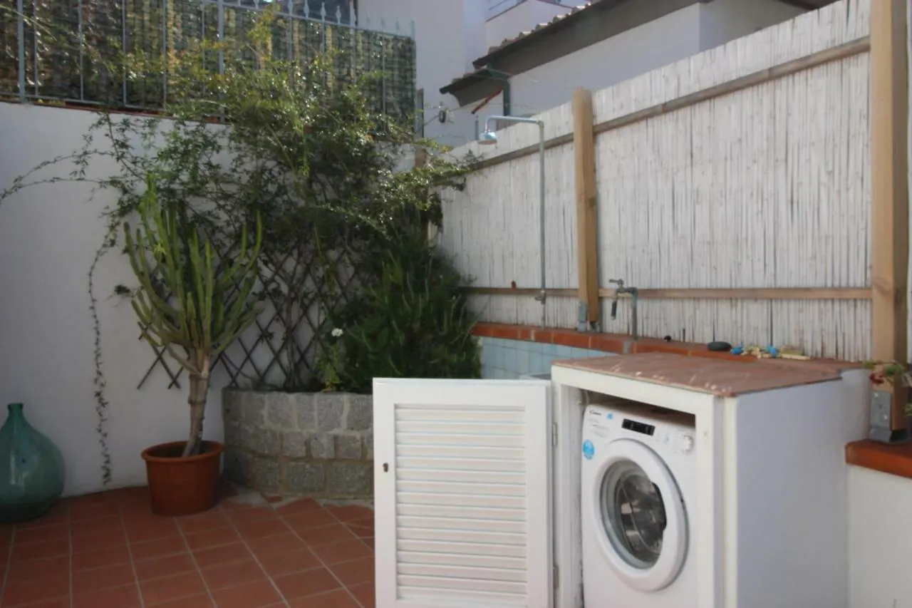 Holiday home Un Salto Nel Blu Villa Chiessi
